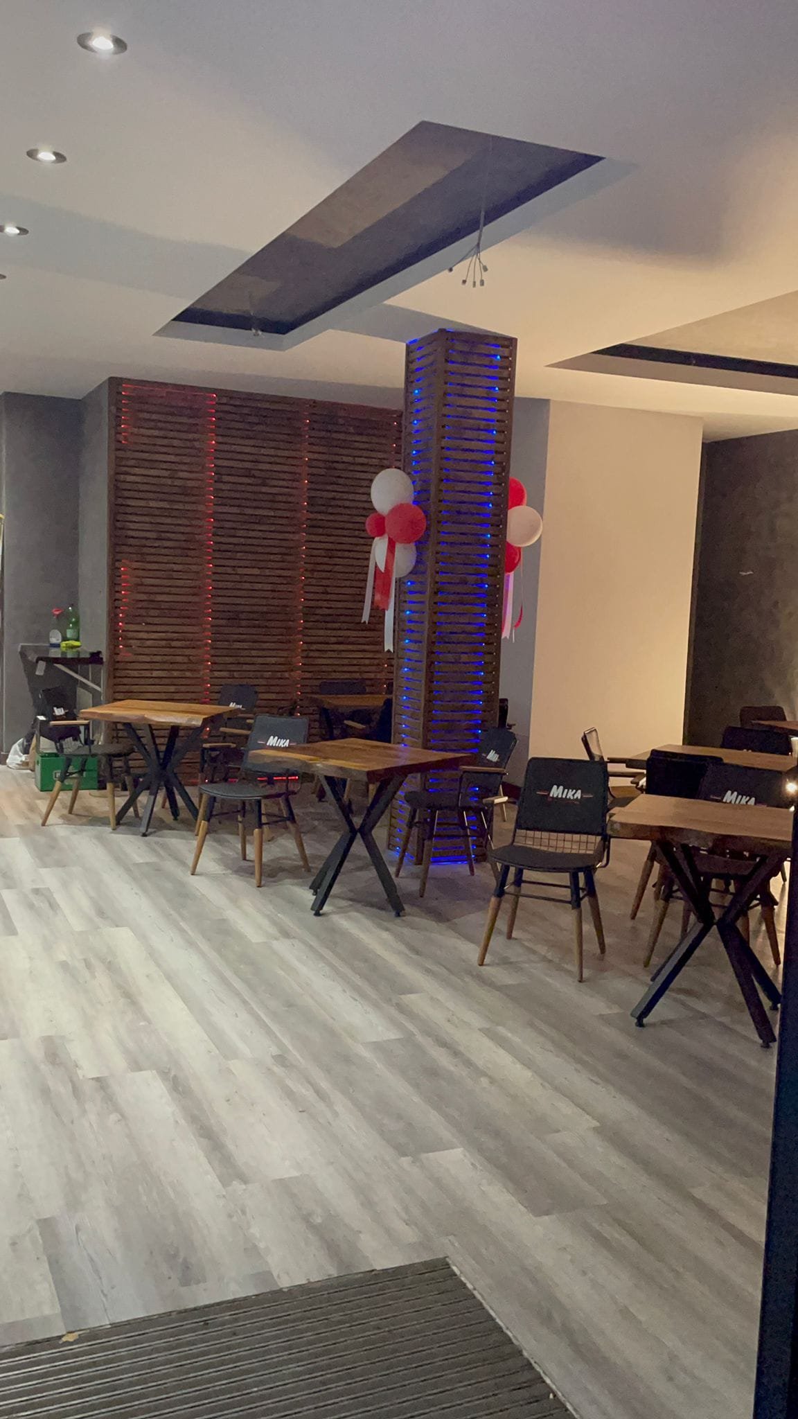 Mika-Restaurant – Beispiel